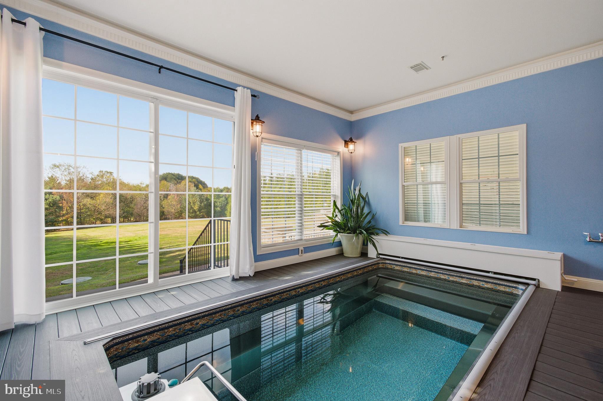 THE WARFIELDS II - Residential