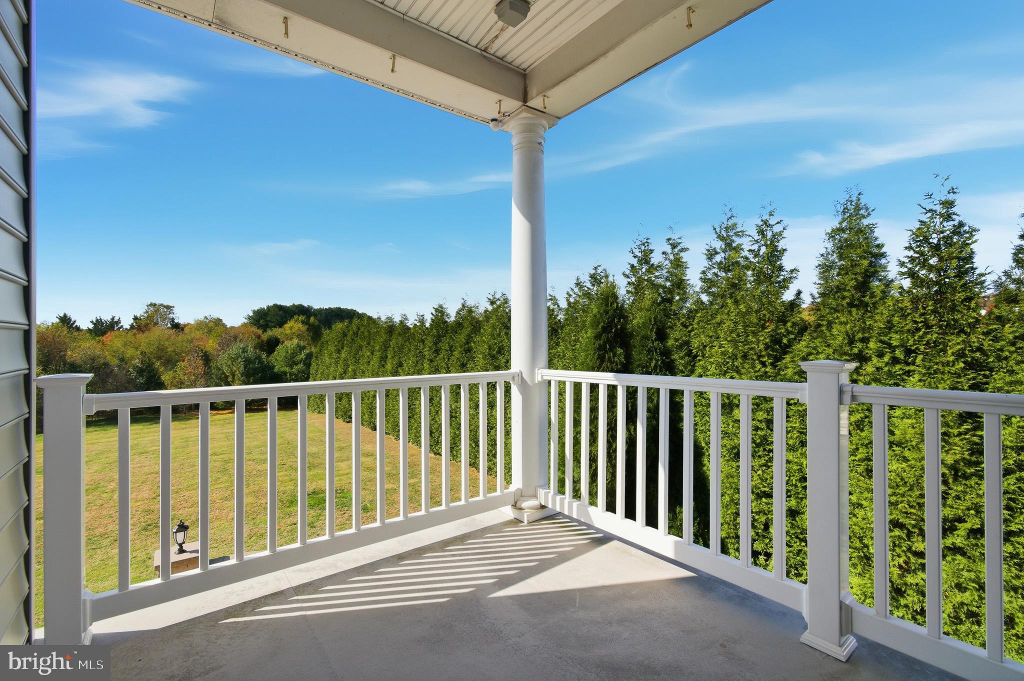 THE WARFIELDS II - Residential