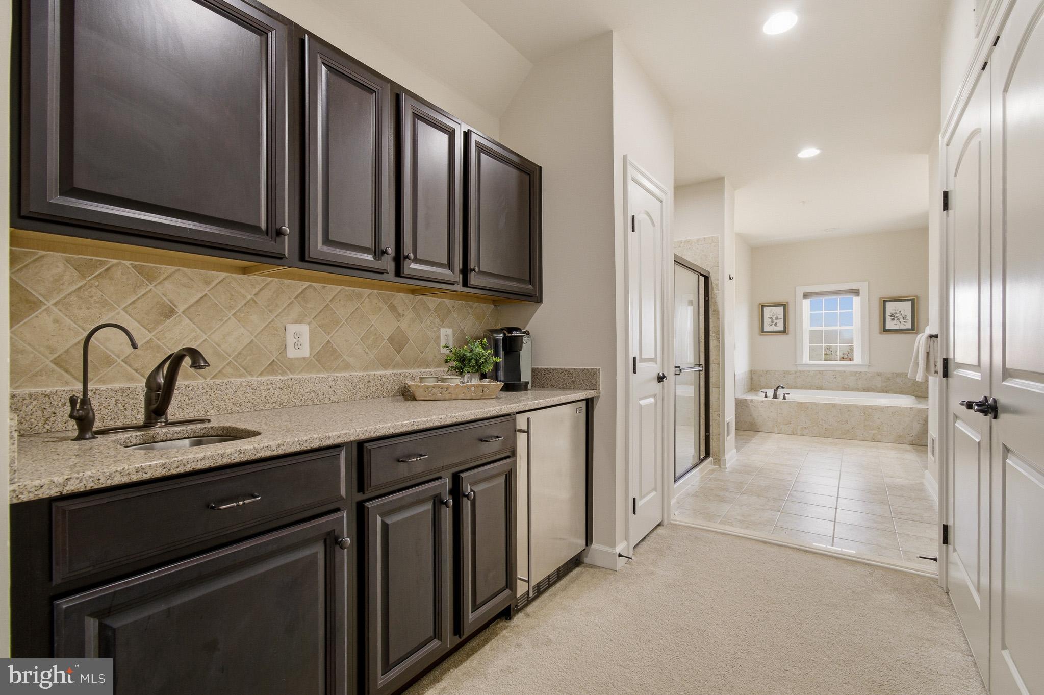 THE WARFIELDS II - Residential