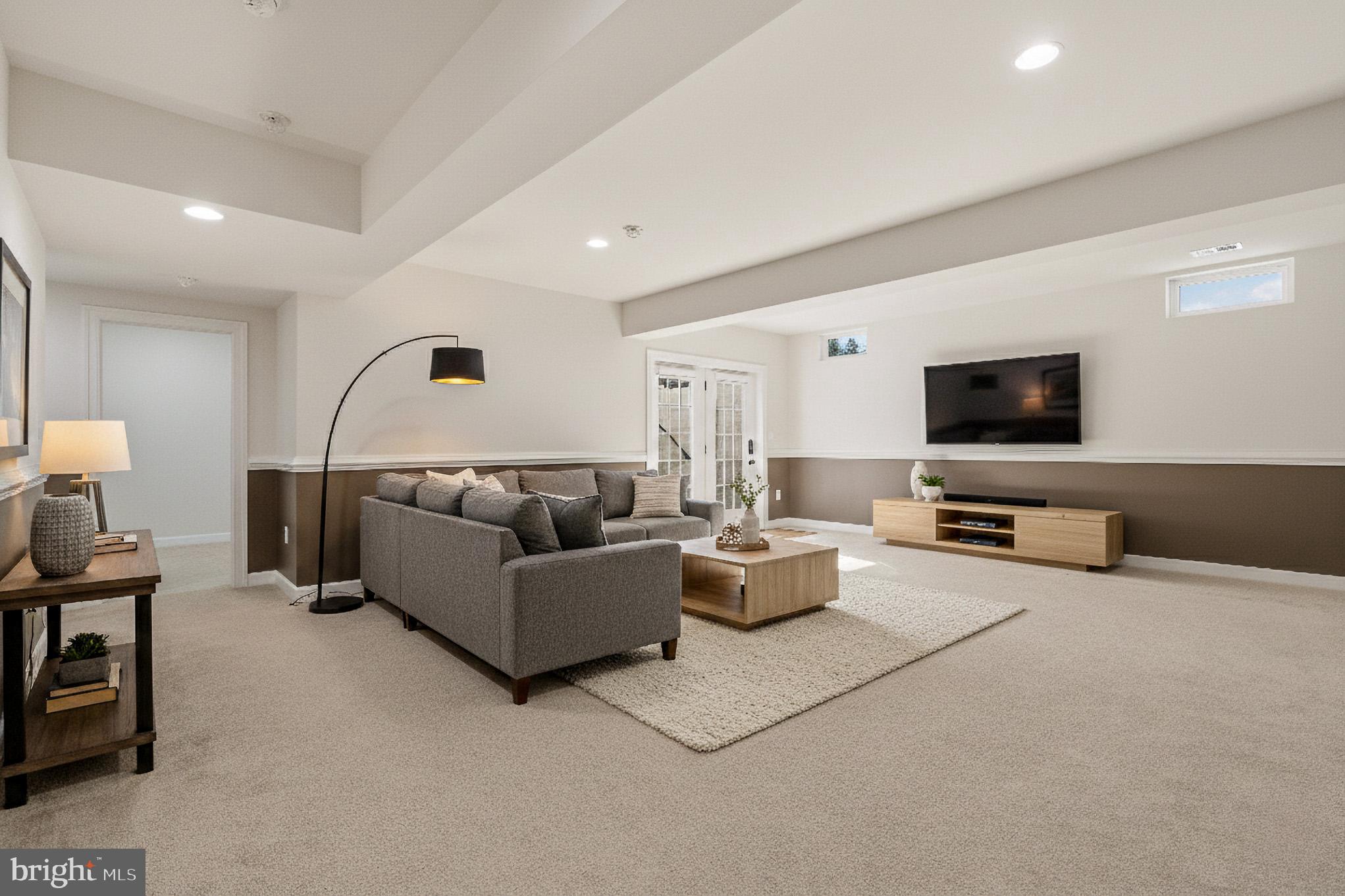 THE WARFIELDS II - Residential