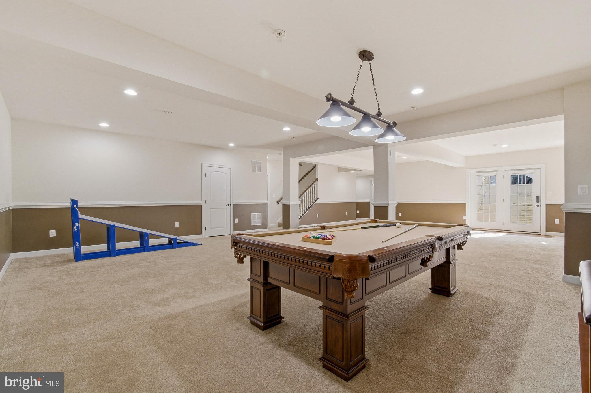 THE WARFIELDS II - Residential