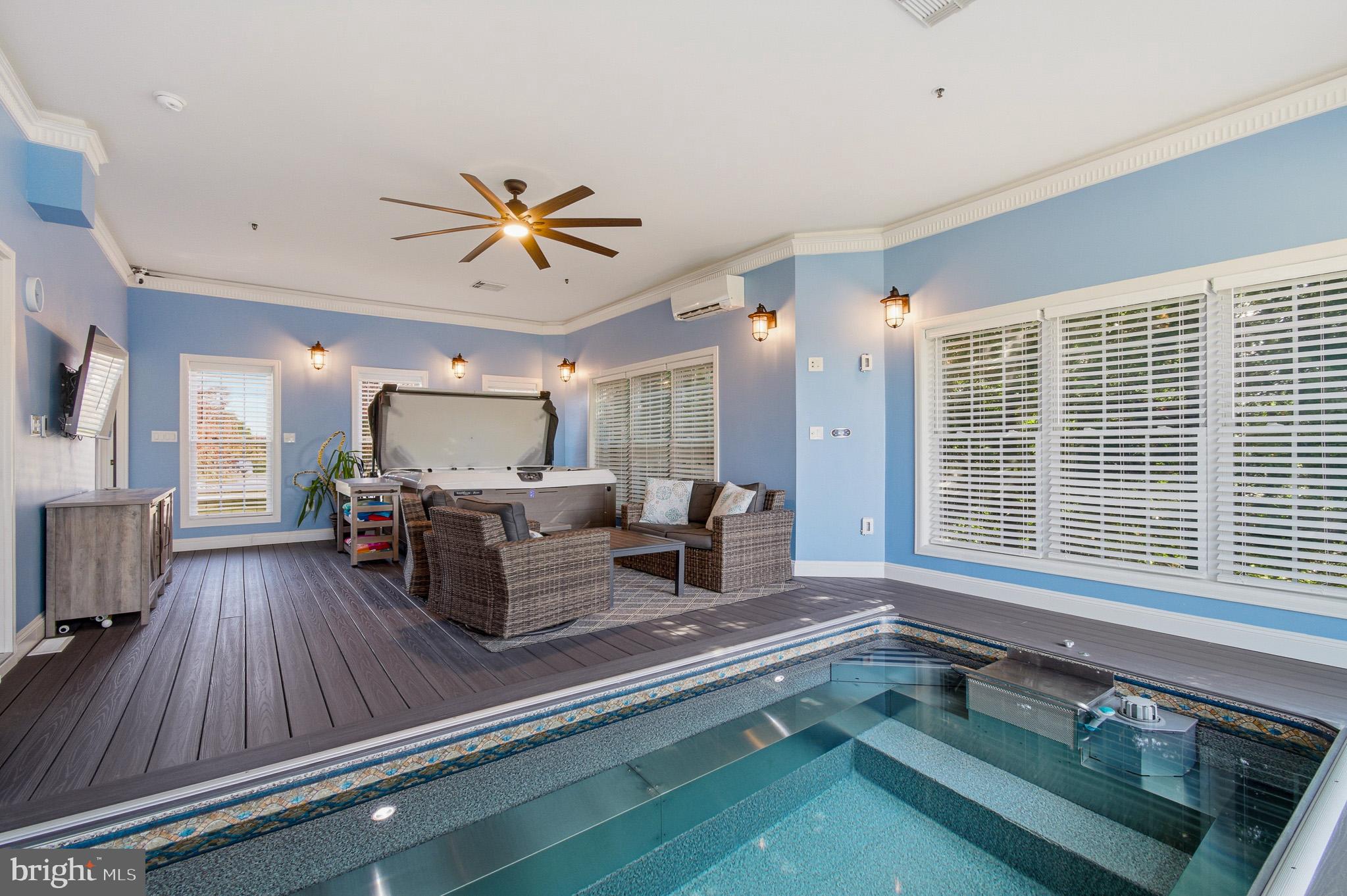 THE WARFIELDS II - Residential