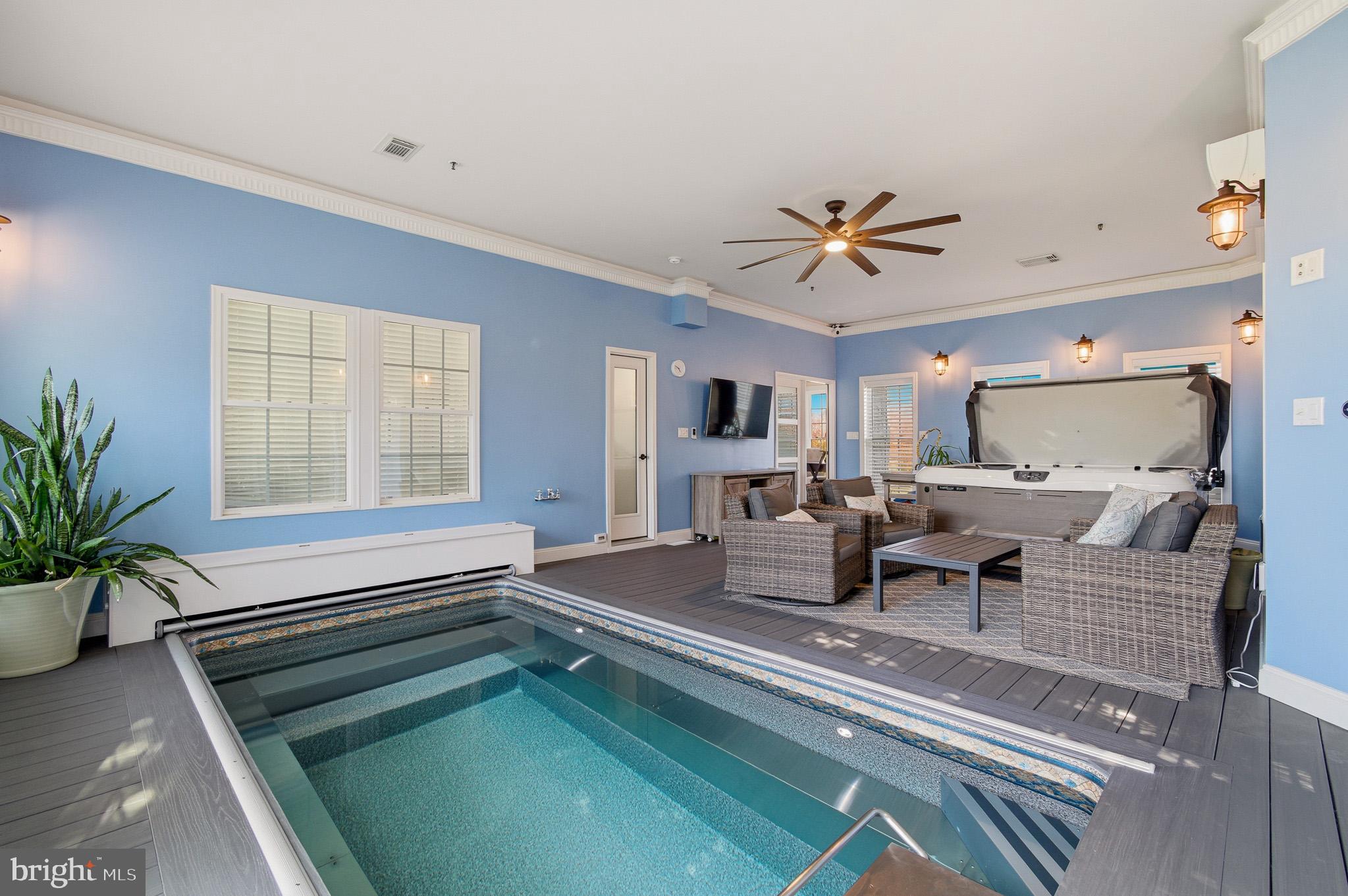 THE WARFIELDS II - Residential