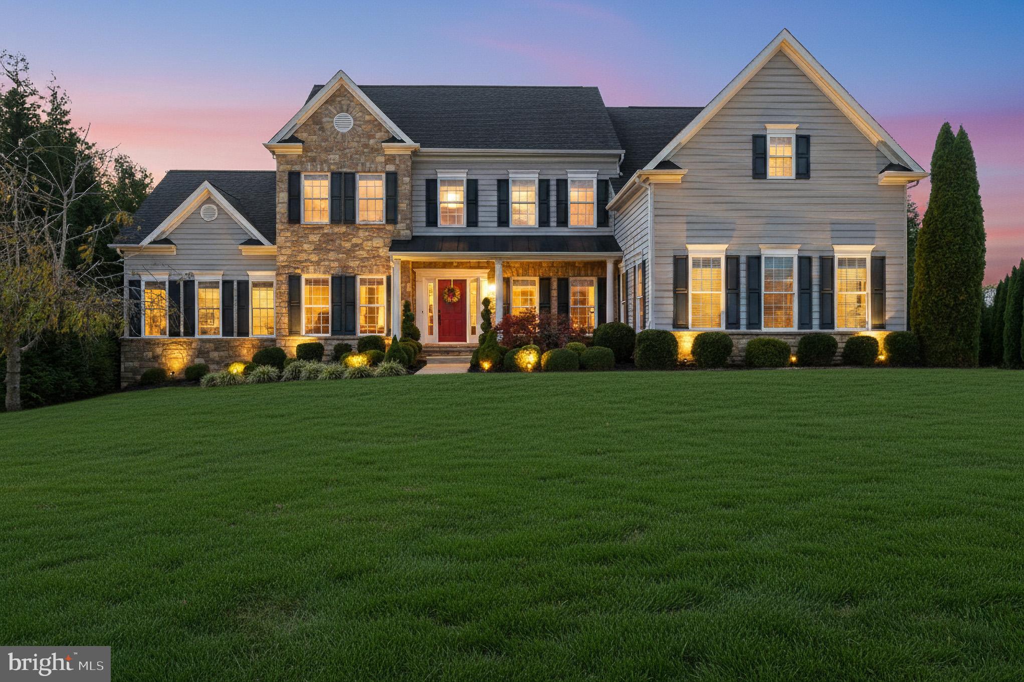 THE WARFIELDS II - Residential