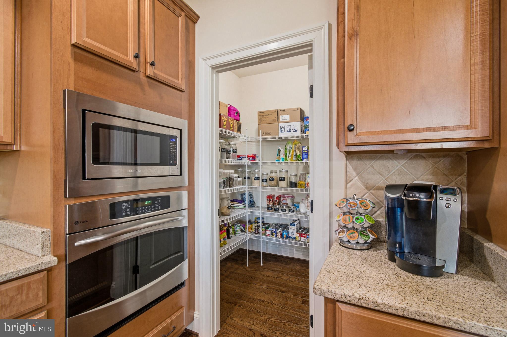 THE WARFIELDS II - Residential