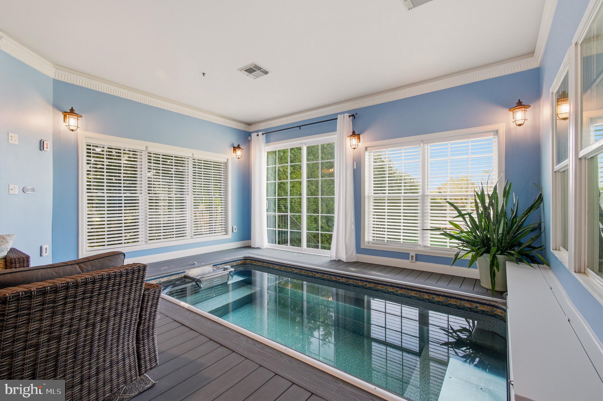 THE WARFIELDS II - Residential