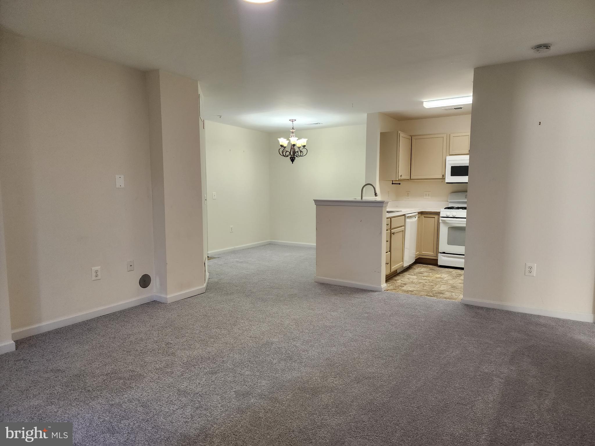 FOUNTAIN HILLS - Residential Lease