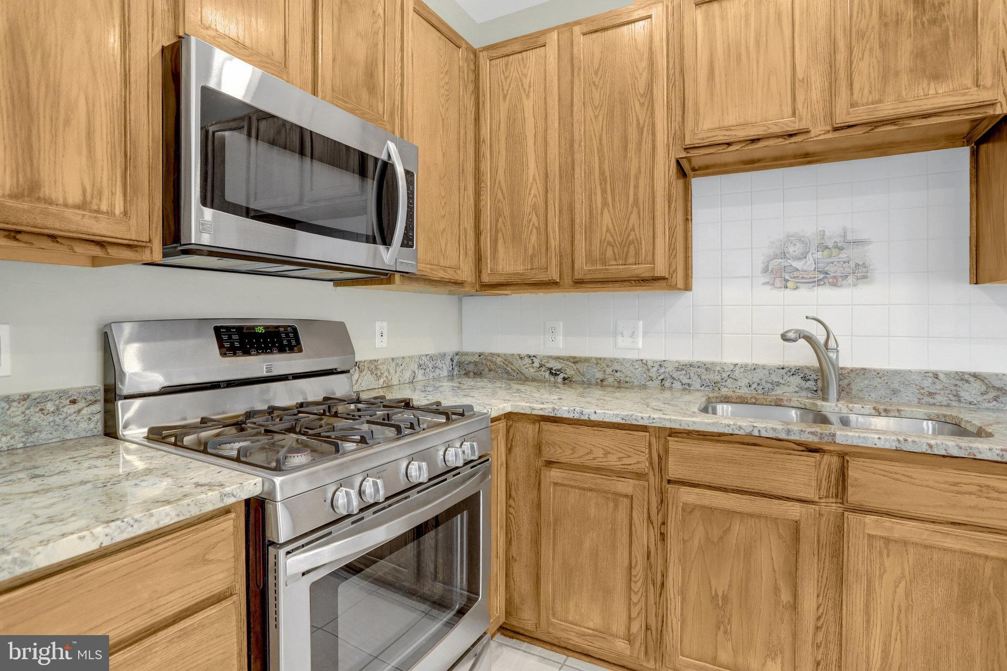 KINGSTOWNE - Residential