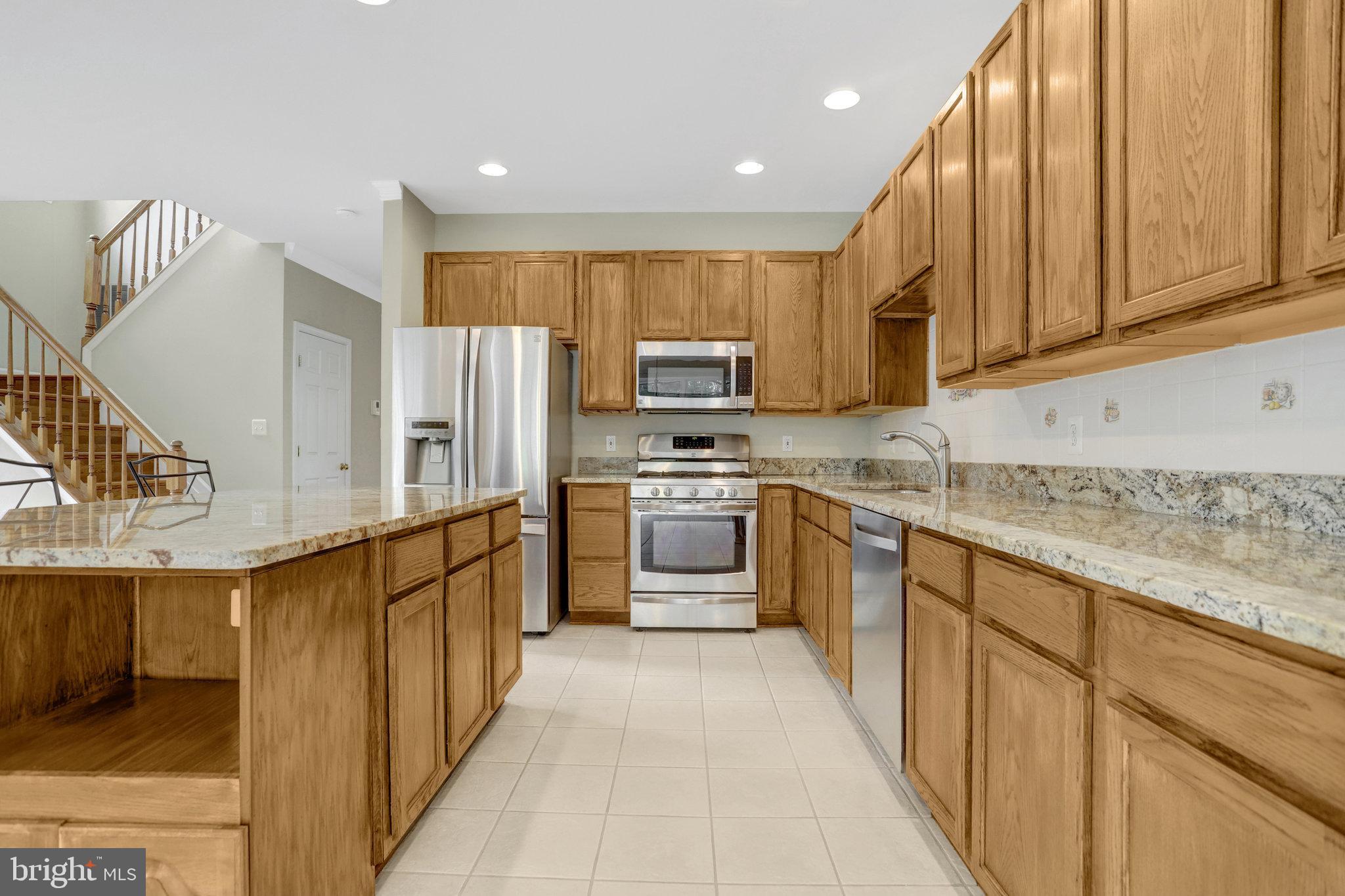 KINGSTOWNE - Residential