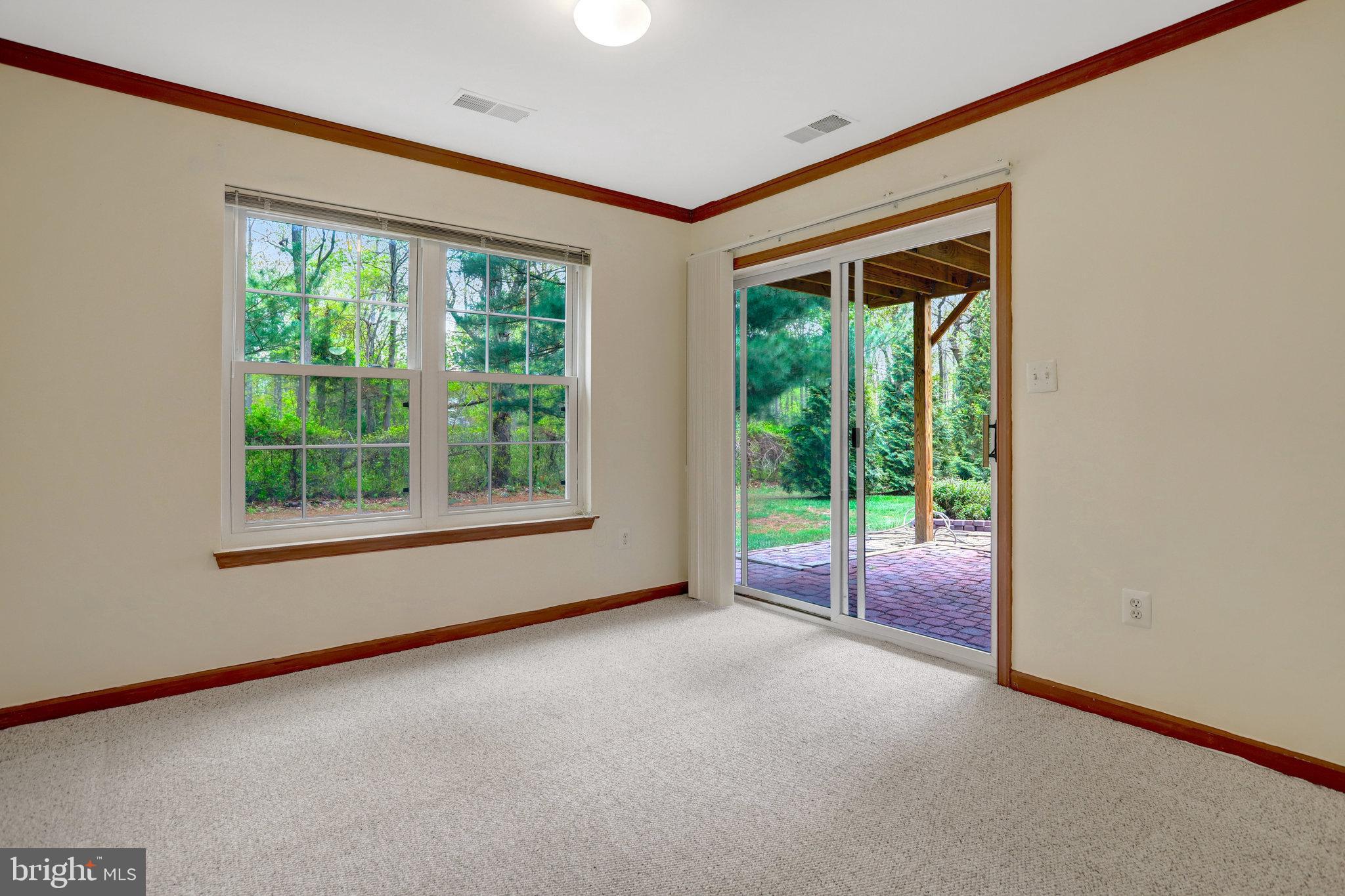 KINGSTOWNE - Residential