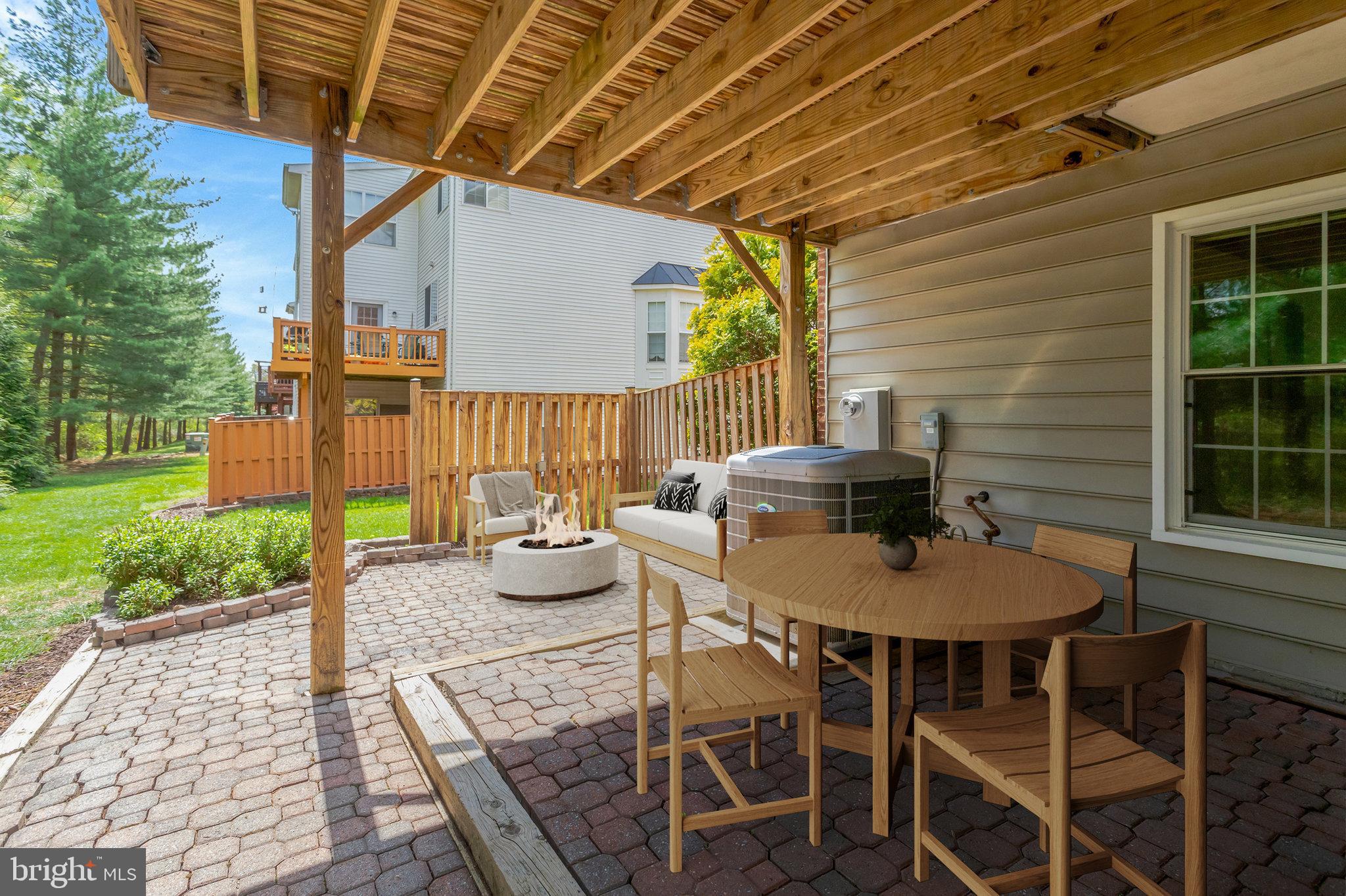 KINGSTOWNE - Residential