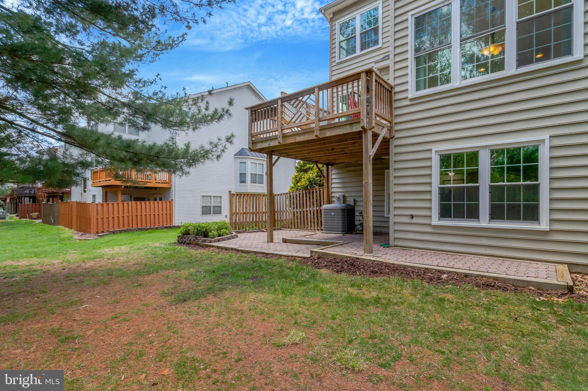 KINGSTOWNE - Residential