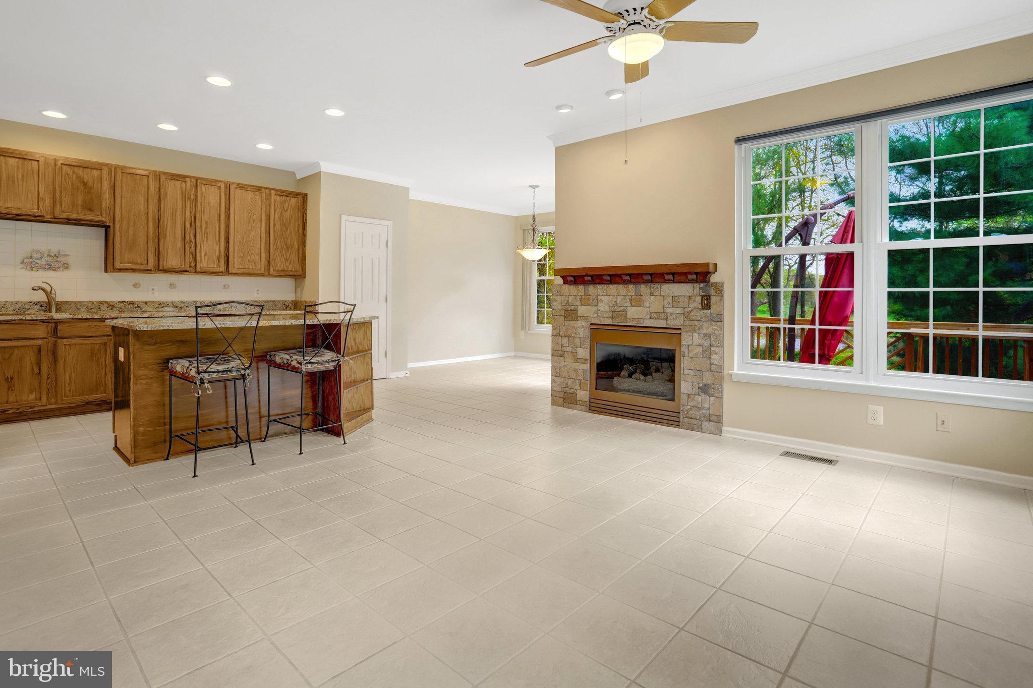 KINGSTOWNE - Residential