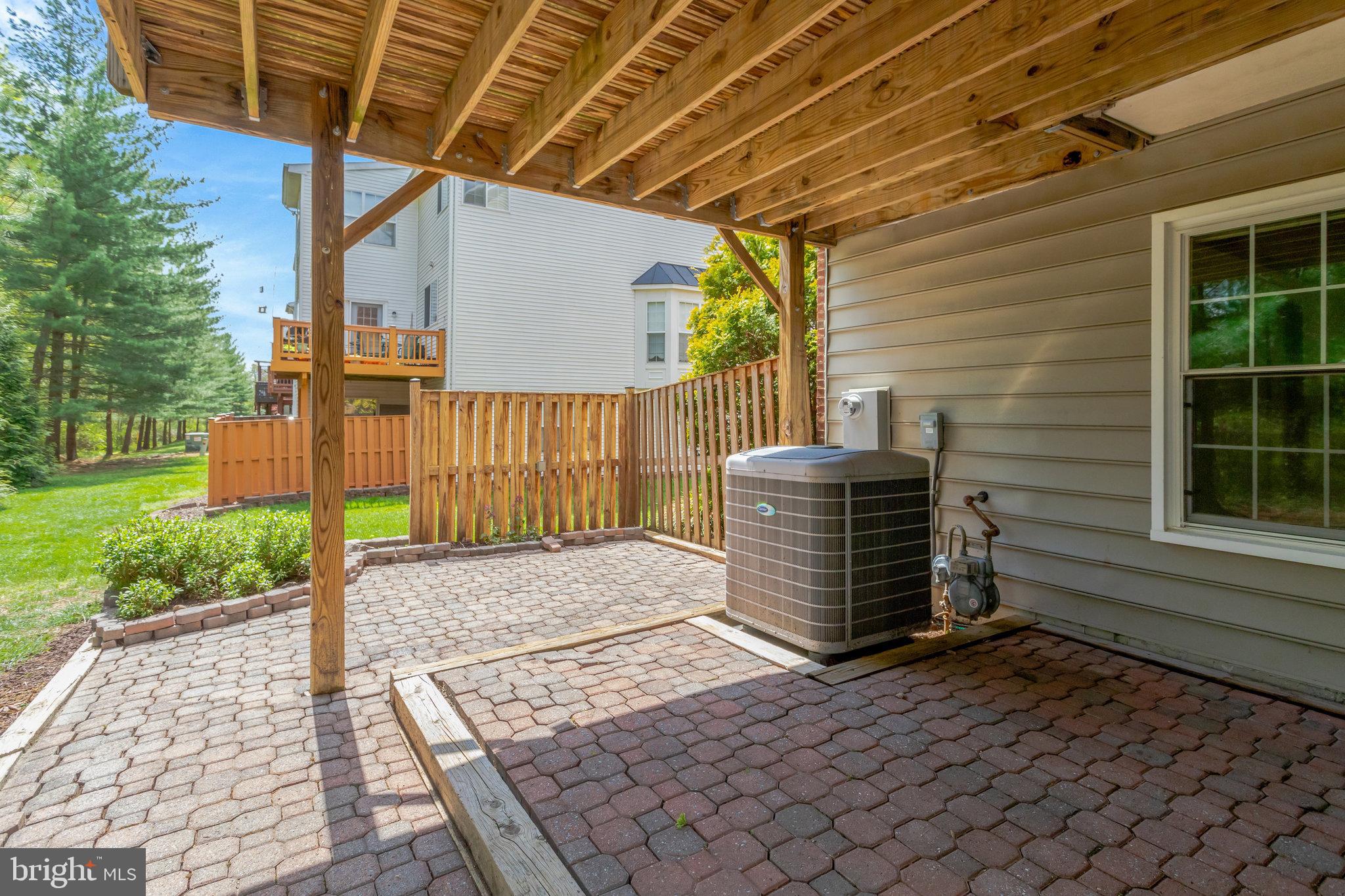 KINGSTOWNE - Residential