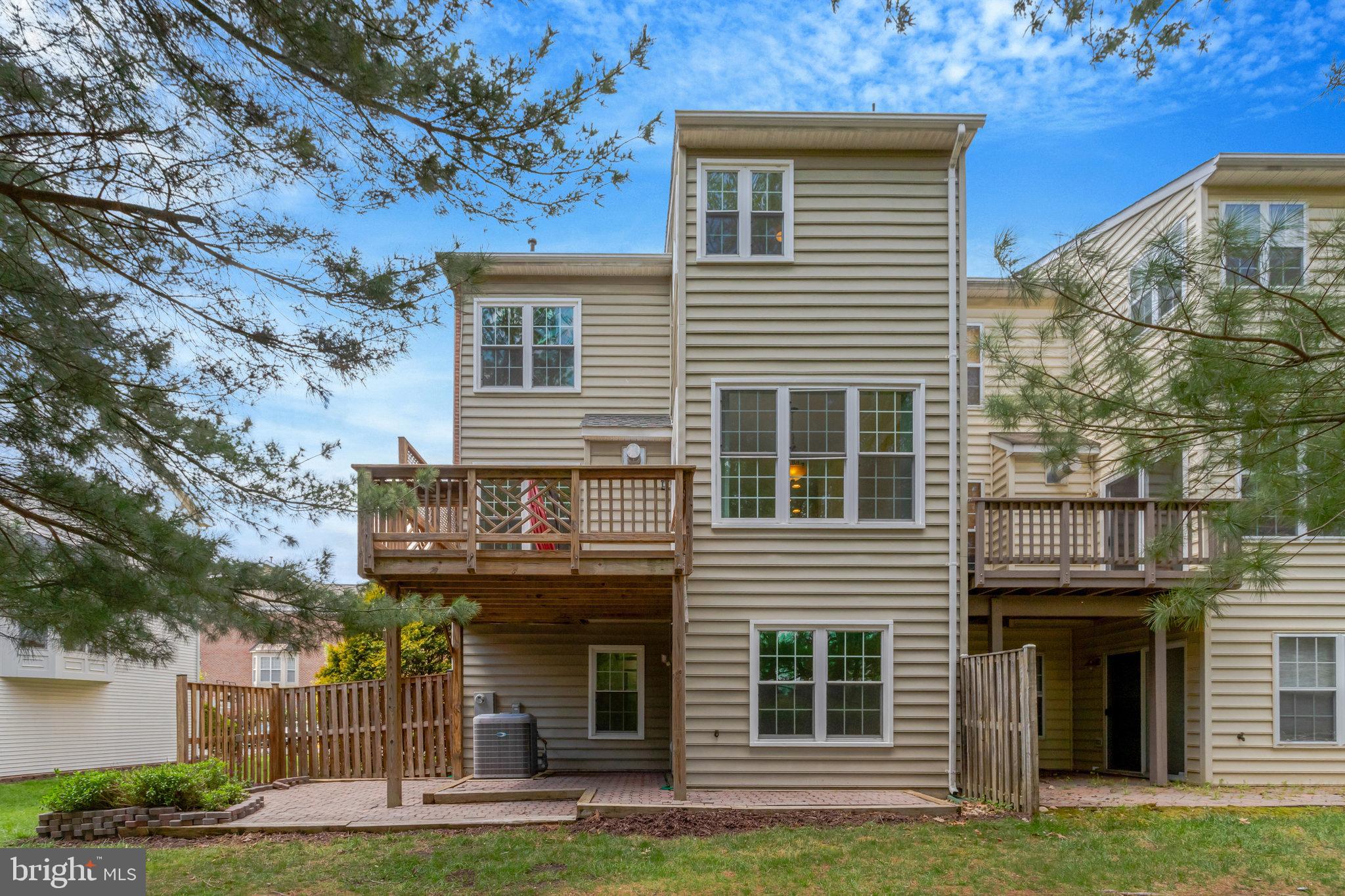 KINGSTOWNE - Residential