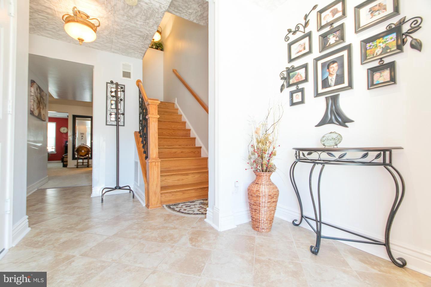 RIVERSIDE VILLAGES - Residential