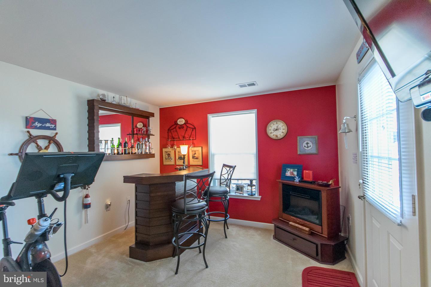 RIVERSIDE VILLAGES - Residential