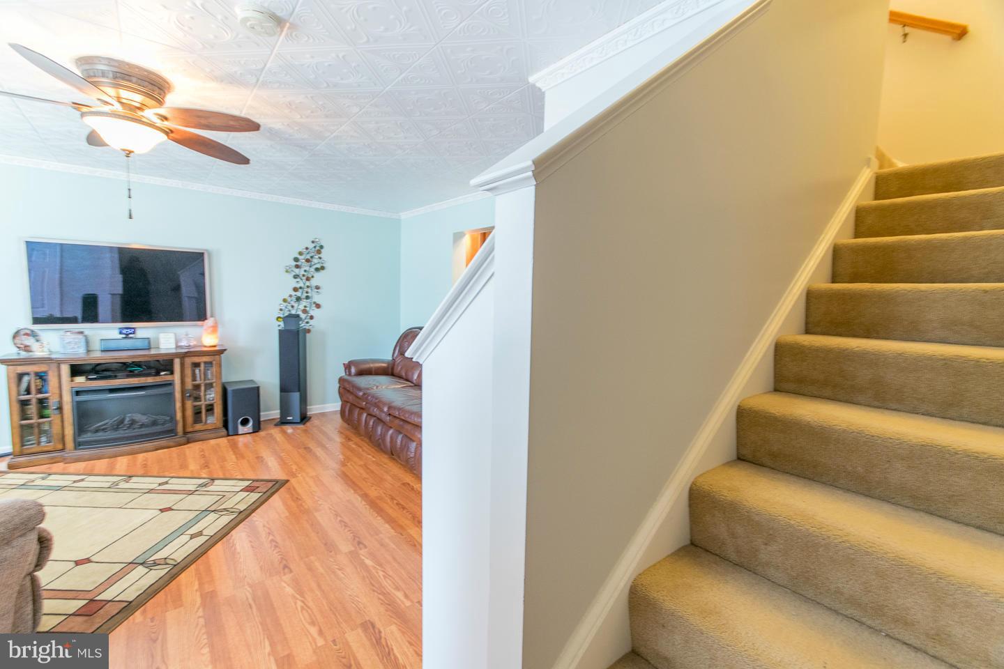 RIVERSIDE VILLAGES - Residential