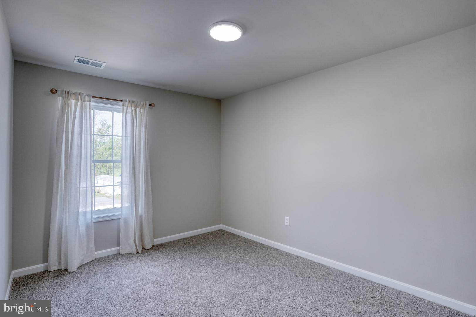 203 FAIRFAX LANE LOT 86