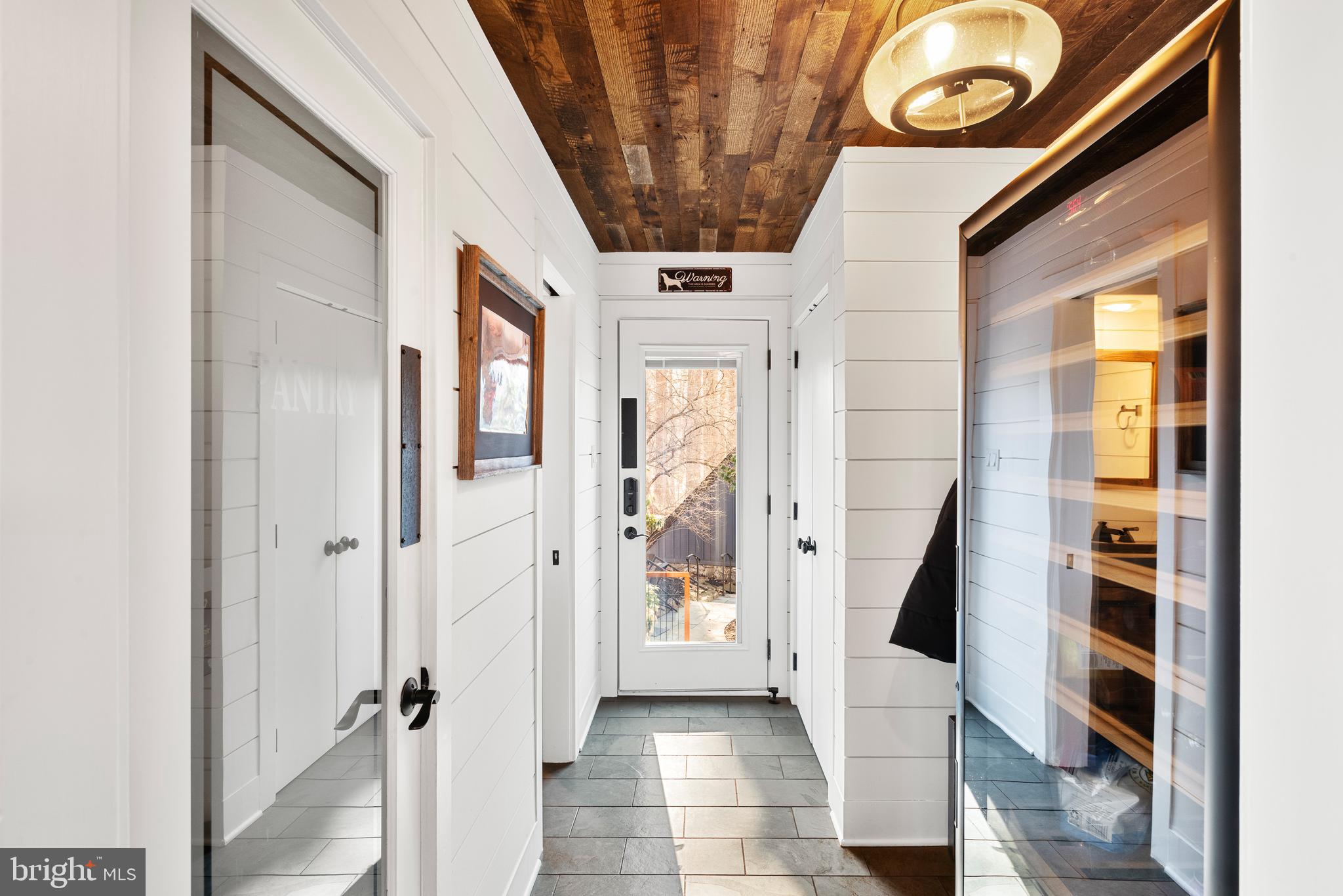 RADNOR HUNT - Residential