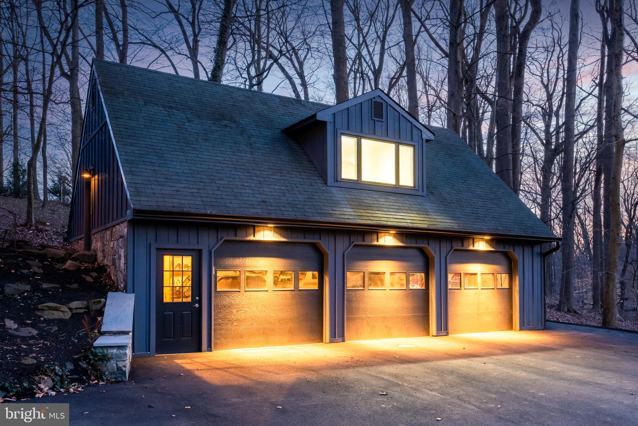 RADNOR HUNT - Residential