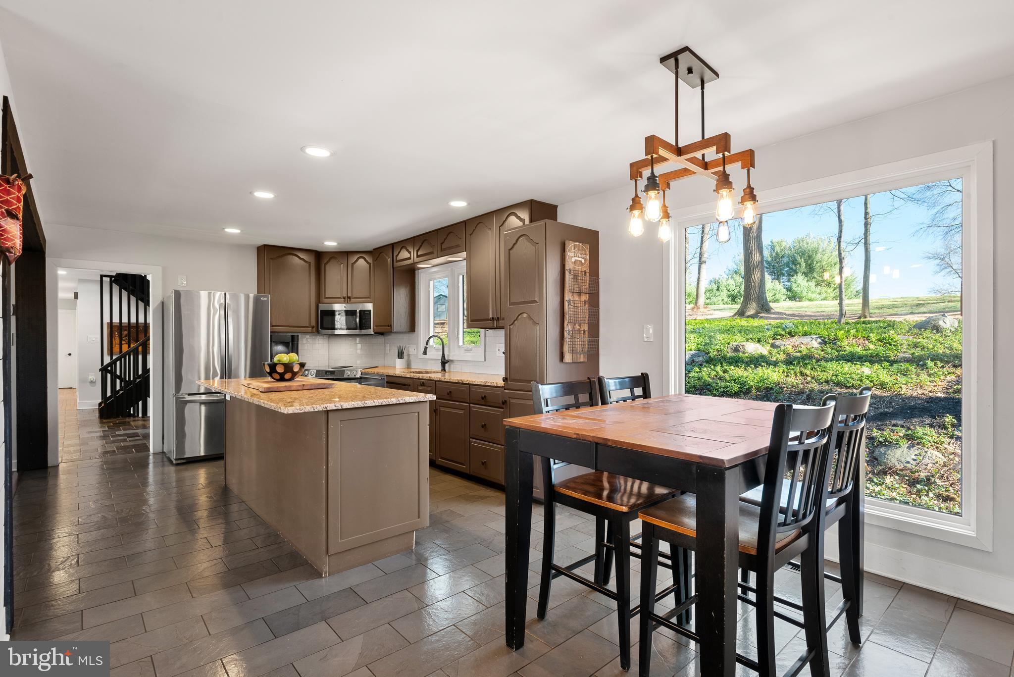 RADNOR HUNT - Residential