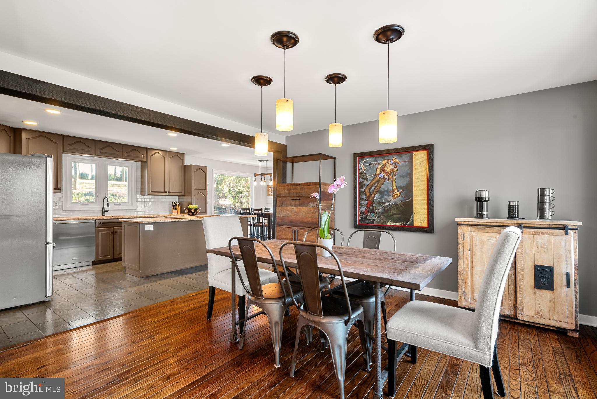 RADNOR HUNT - Residential