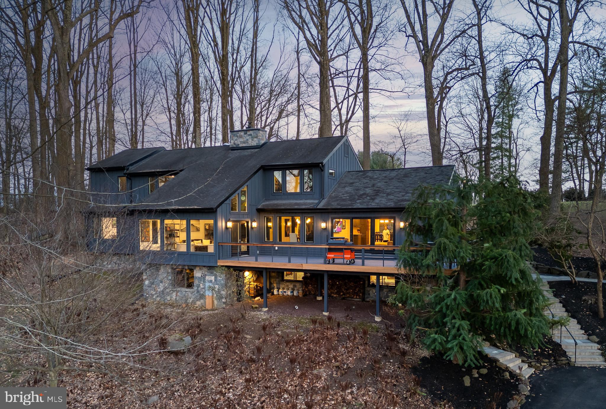 RADNOR HUNT - Residential