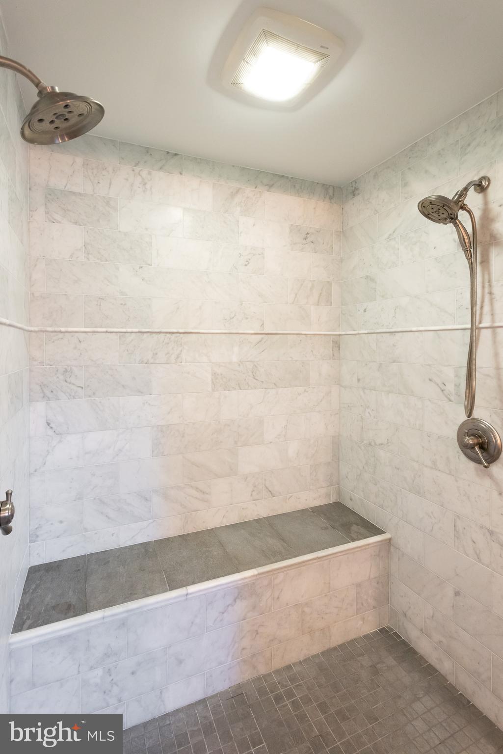 RADNOR HUNT - Residential