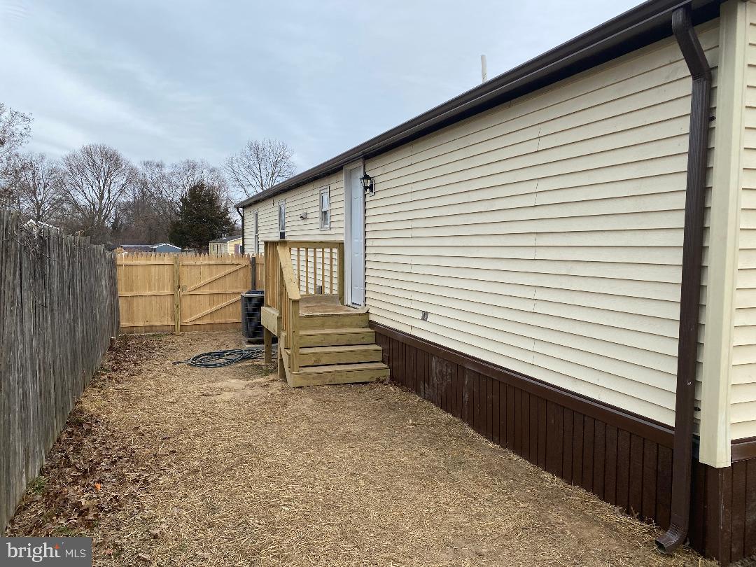 MOUNTAIN BUSH ESTATES - Residential