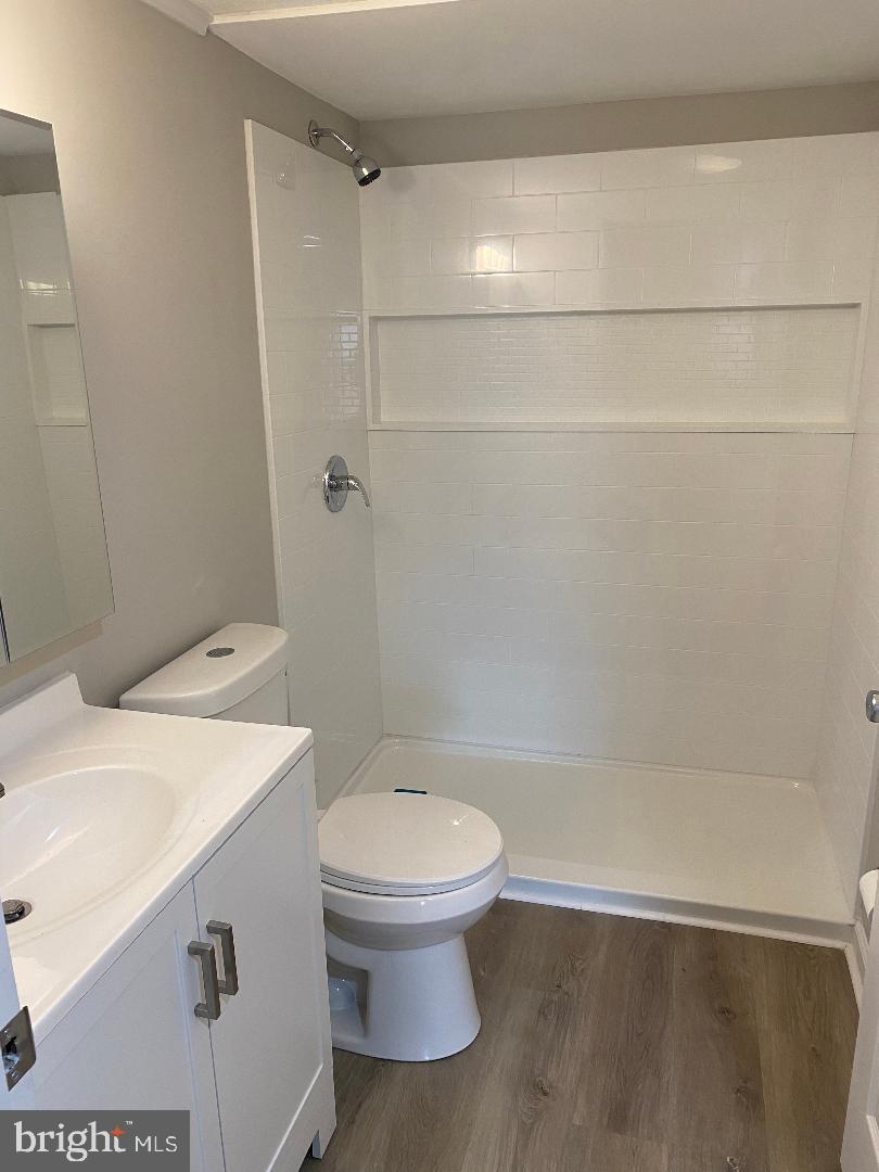 MOUNTAIN BUSH ESTATES - Residential