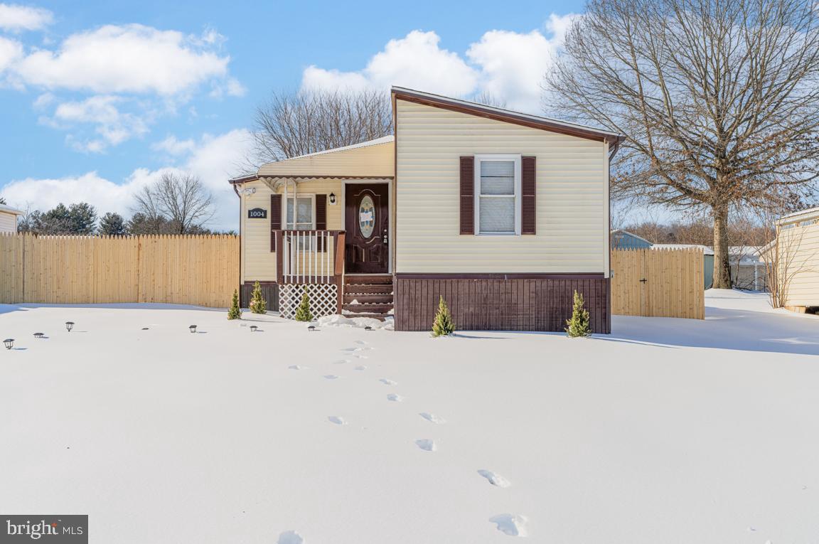 MOUNTAIN BUSH ESTATES - Residential