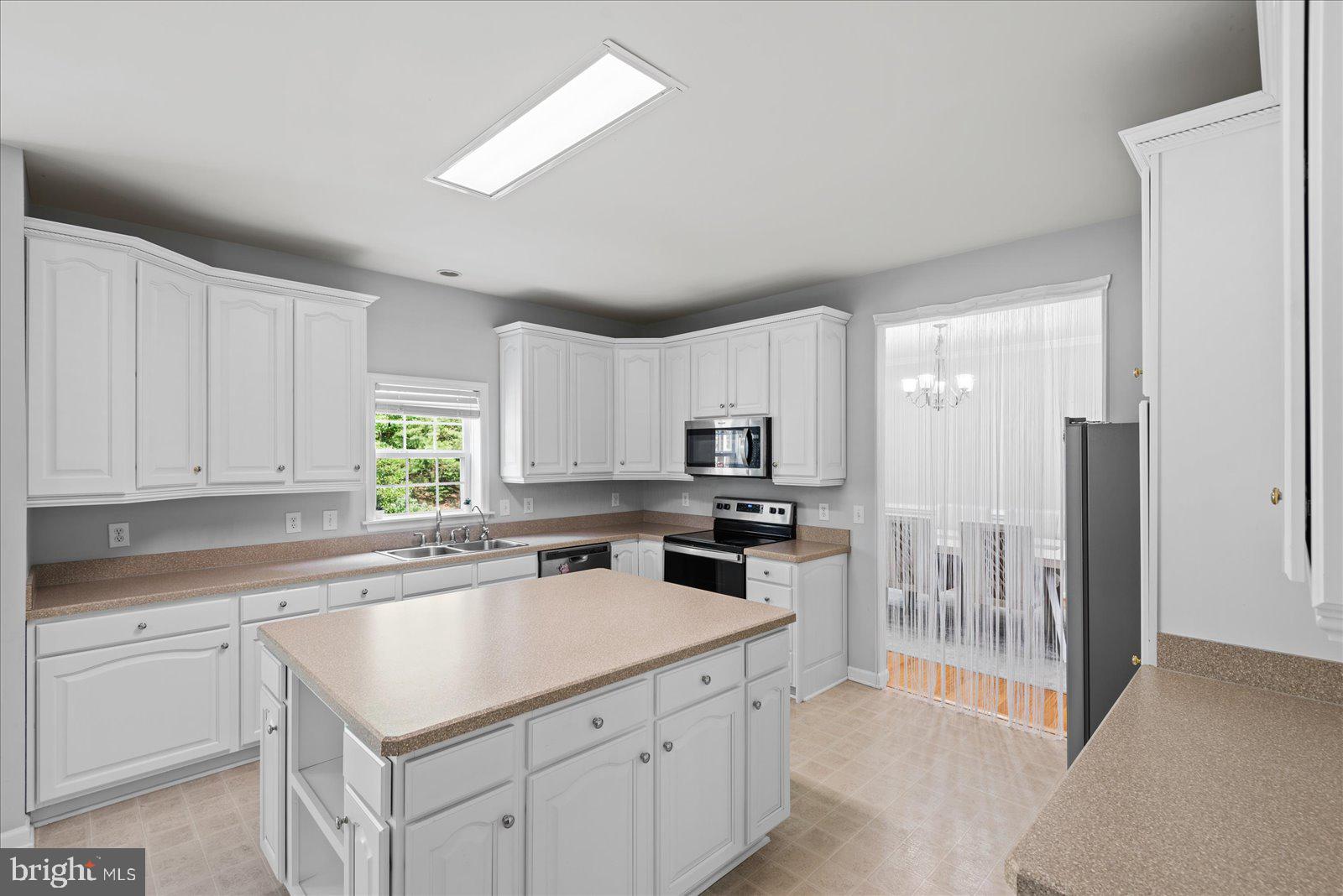 WIDEWATER VILLAGE - Residential