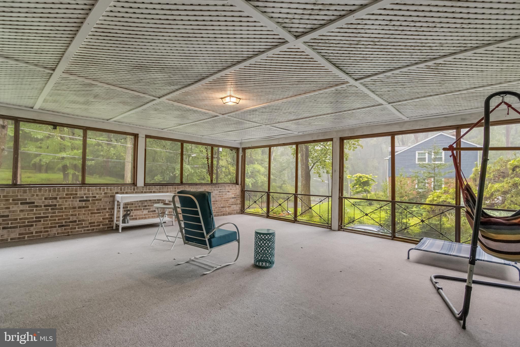 MEADOWOOD - Residential