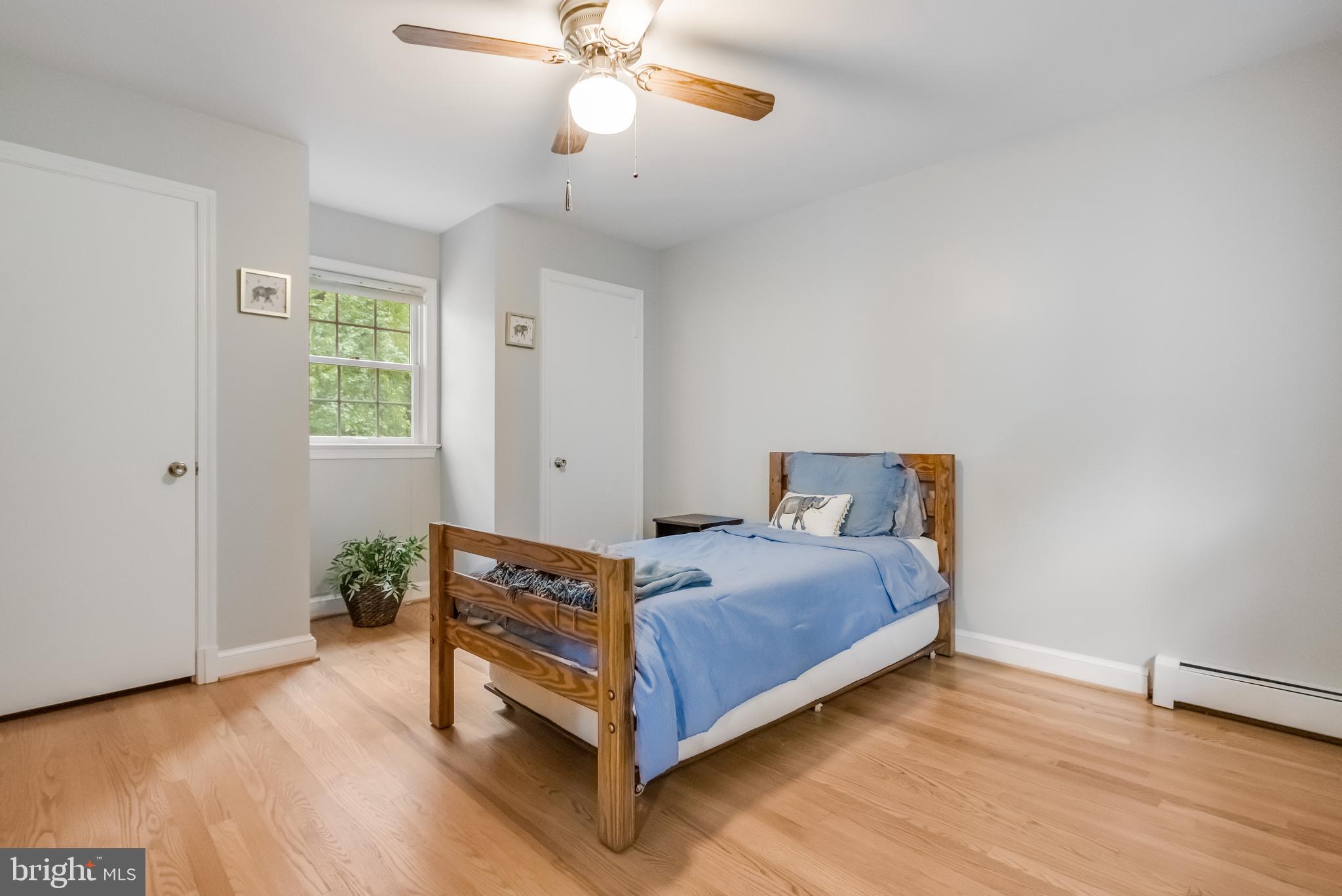 MEADOWOOD - Residential