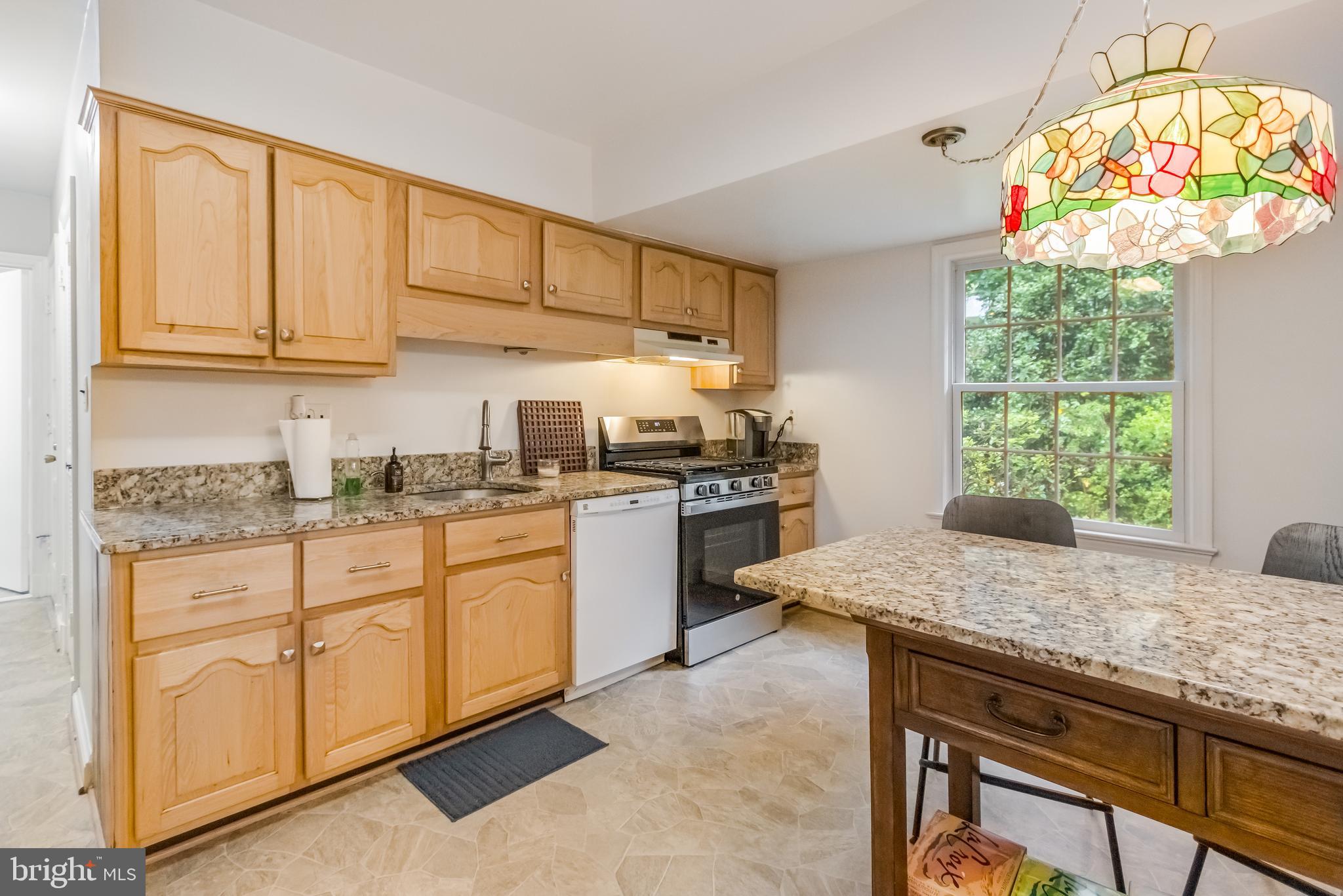 MEADOWOOD - Residential