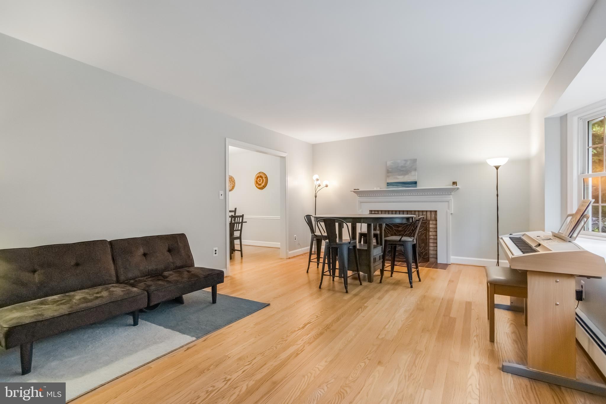 MEADOWOOD - Residential