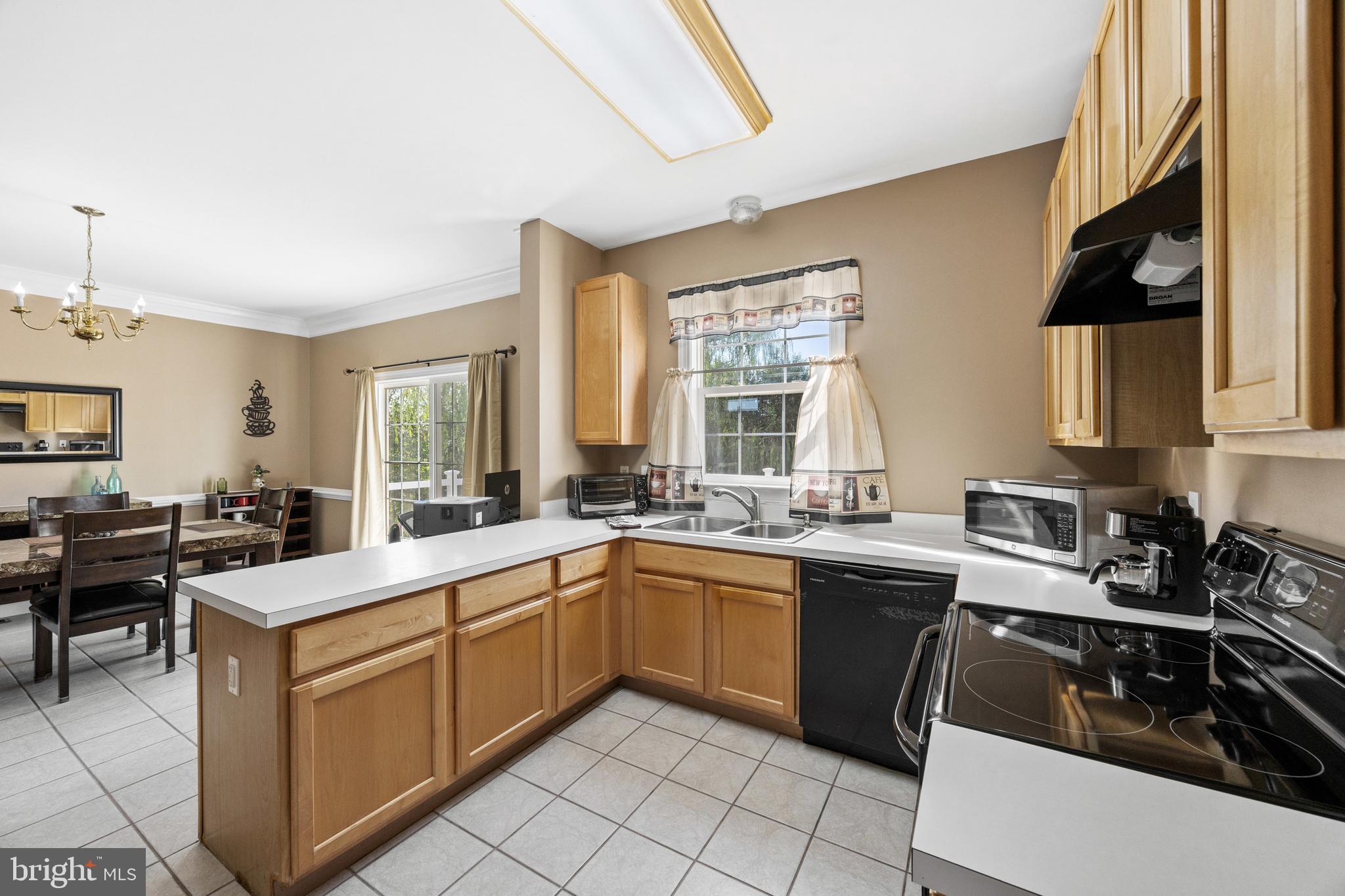 SUMMER HILL - Residential