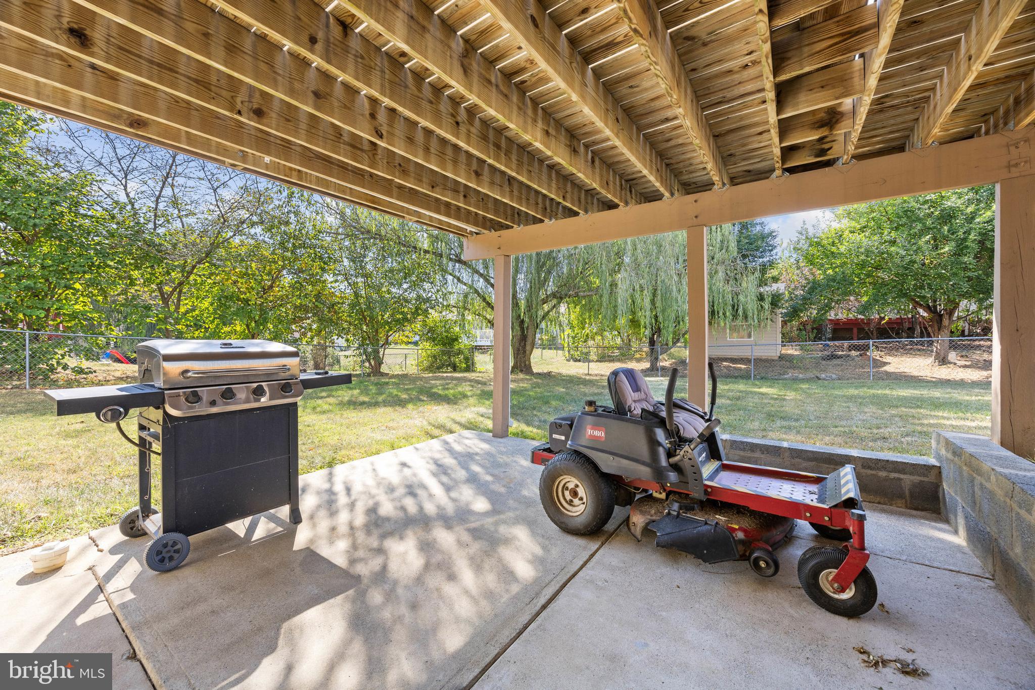 SUMMER HILL - Residential