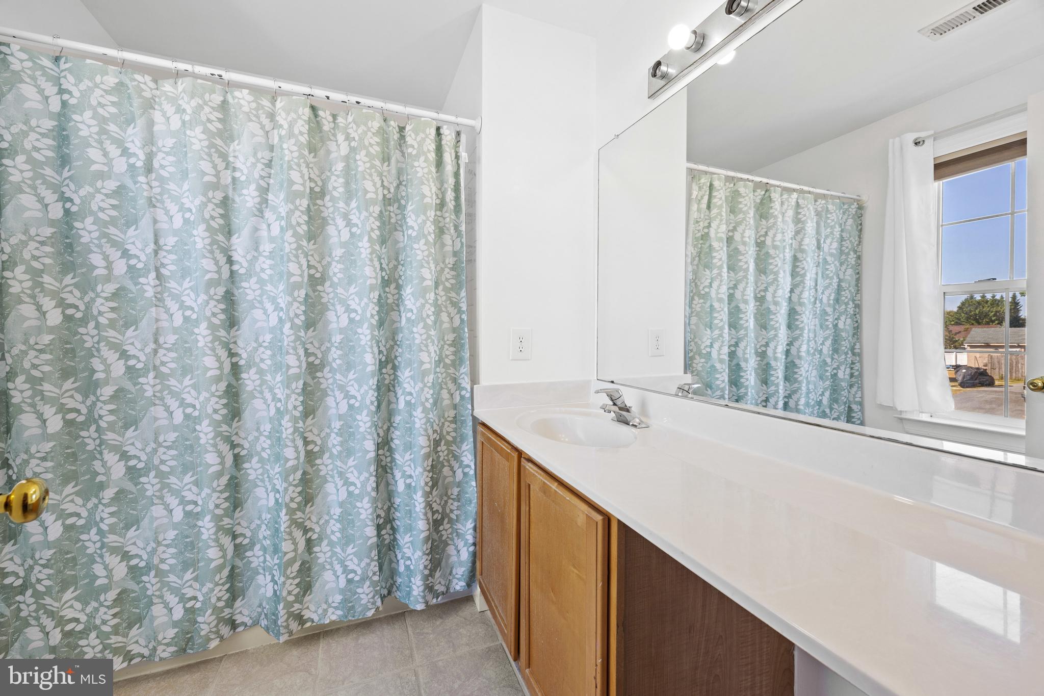 SUMMER HILL - Residential