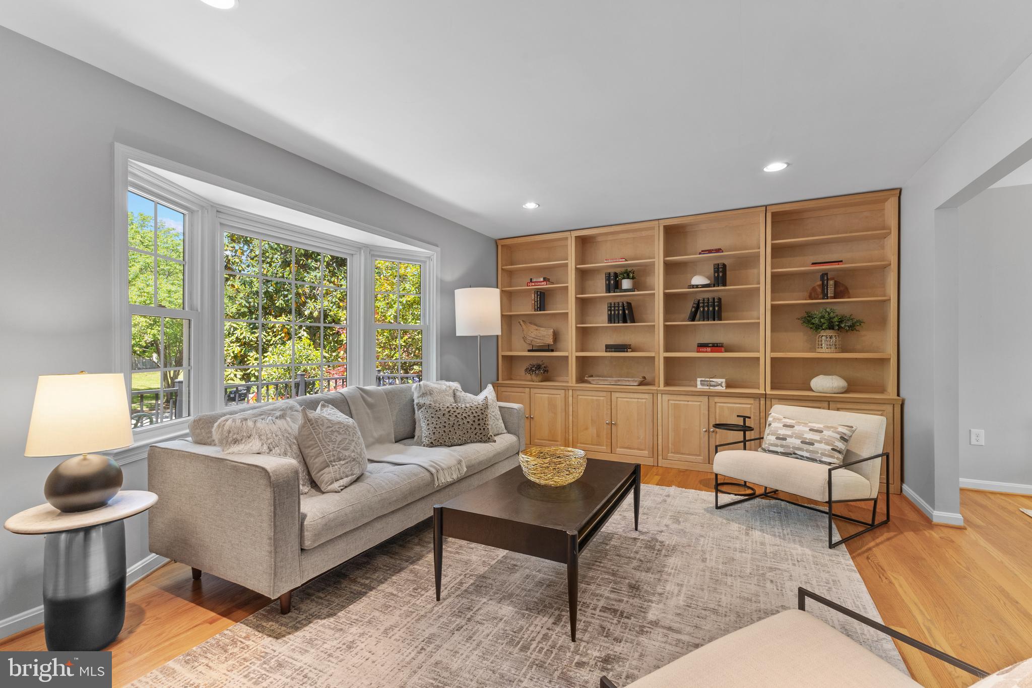 2305 CREEK DRIVE