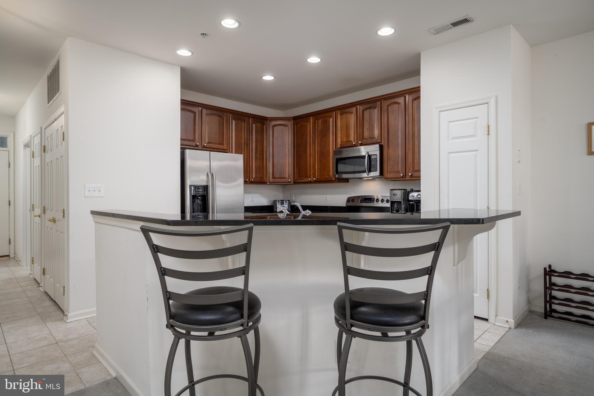 SUNSET ISLAND - Residential