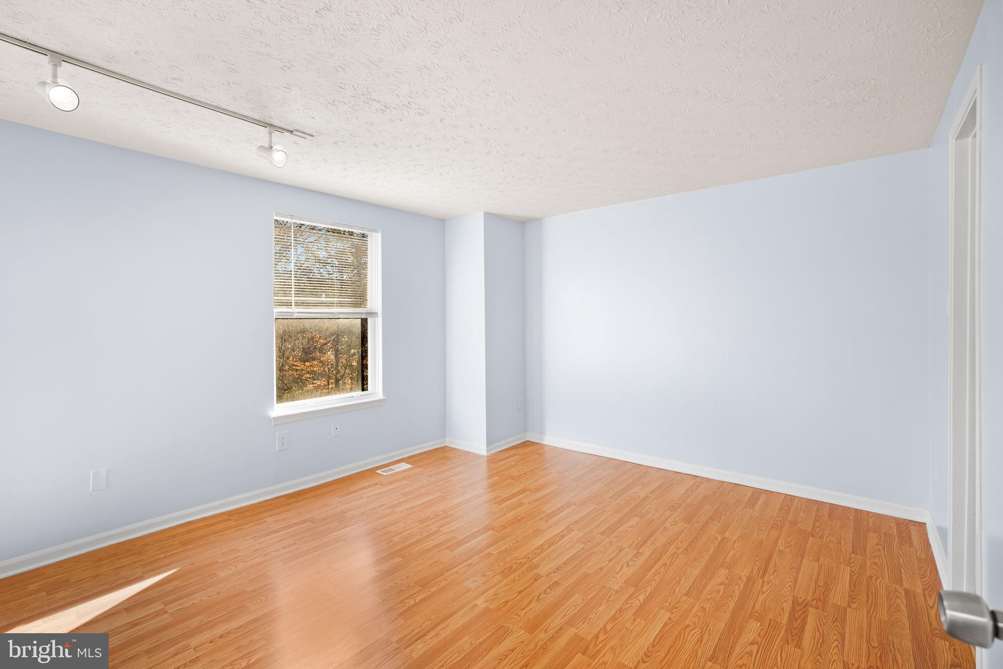 6917 VILLA DEL REY COURT