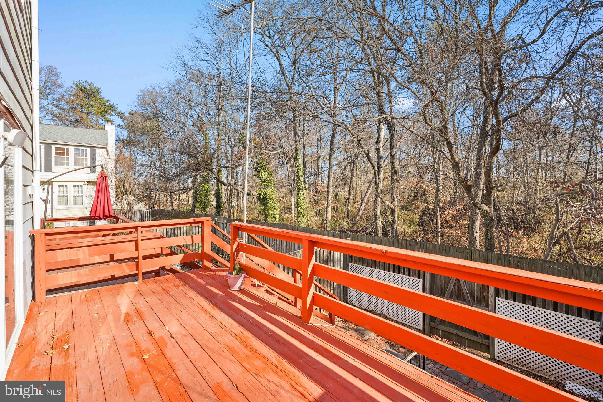 FAIRFAX - Residential