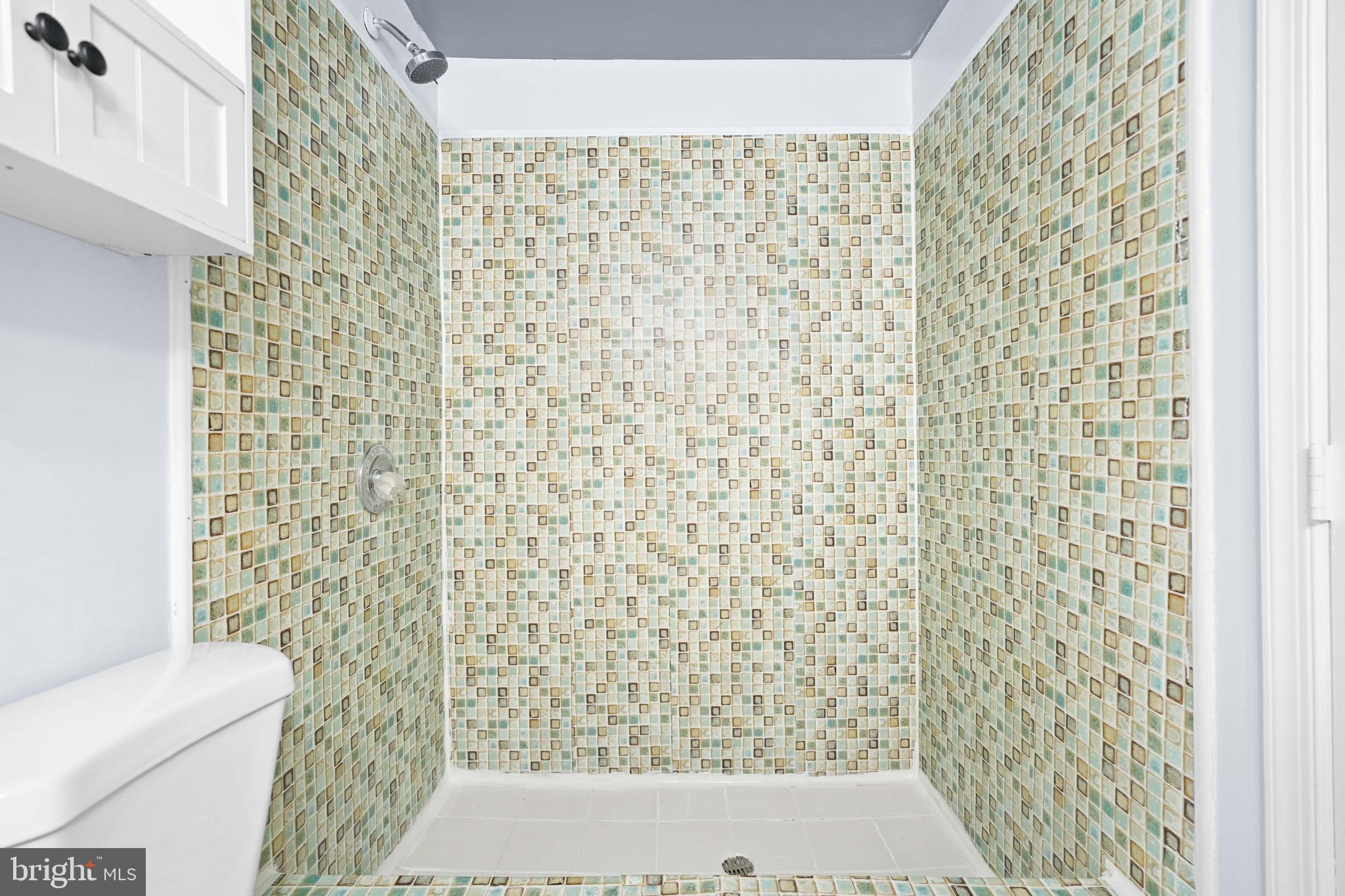 FAIRFAX - Residential