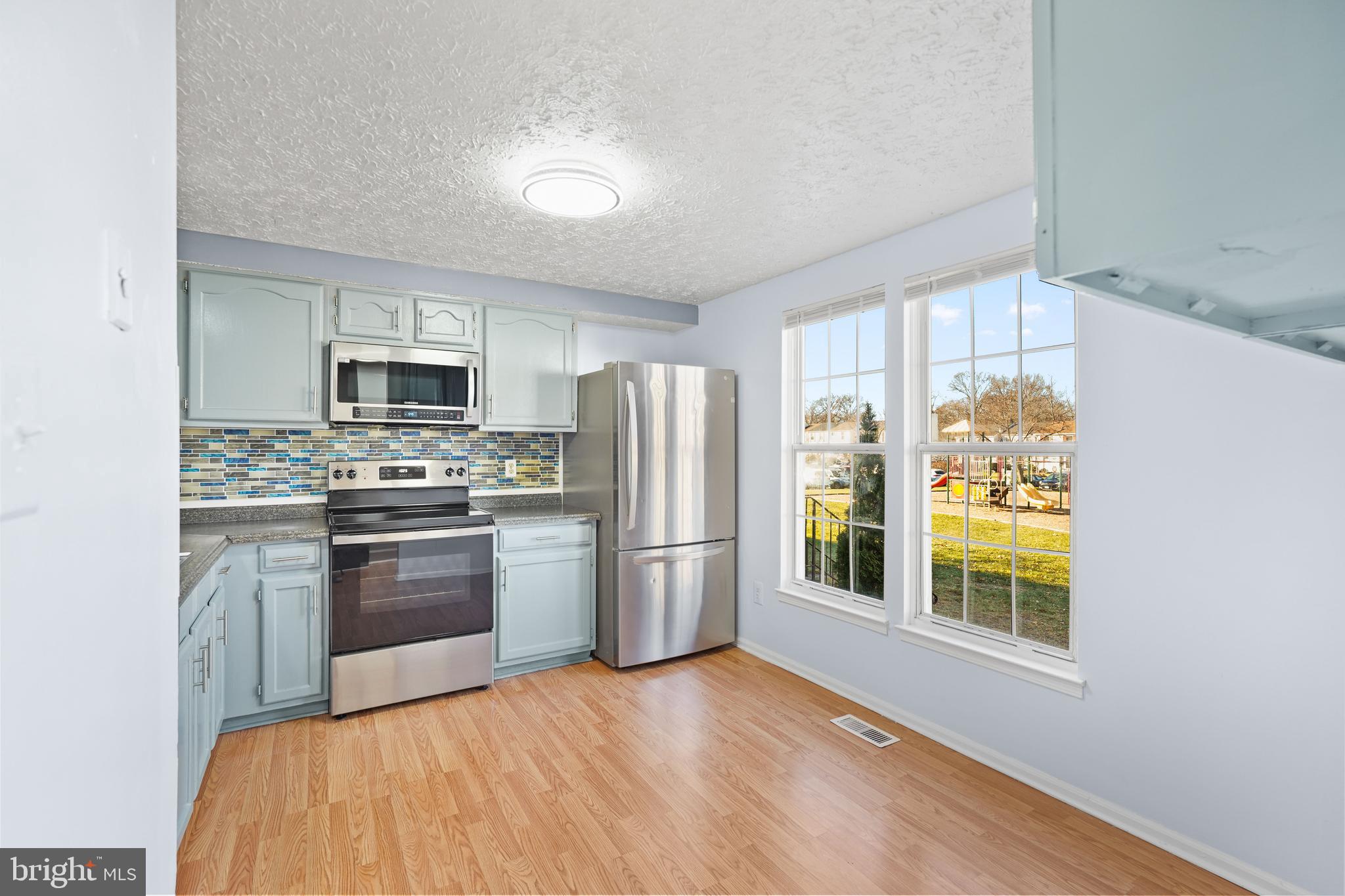 FAIRFAX - Residential