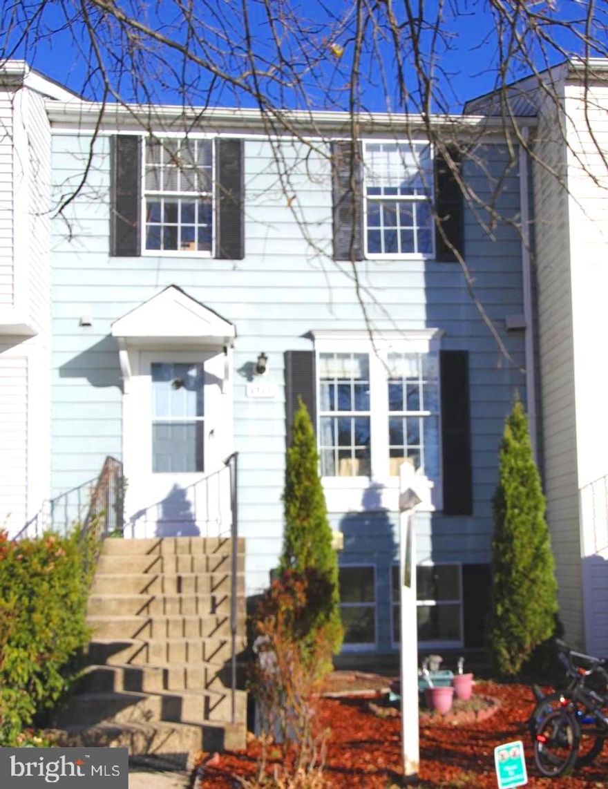 Location Location,  Middle of the Springfield, Ready to Move In- Three level townhouse with 2 bed 2.5 baths walkout basement with full bath,  Basent can be use as 3rd room has extra built-in heater separate thermostats     , New paint professional cleaning and power washed, wood floor,  Don't miss this opportunity. Living Room Big TV and basement extra freezer convey. One assigned parking #43 and plenty of open visitor parking.