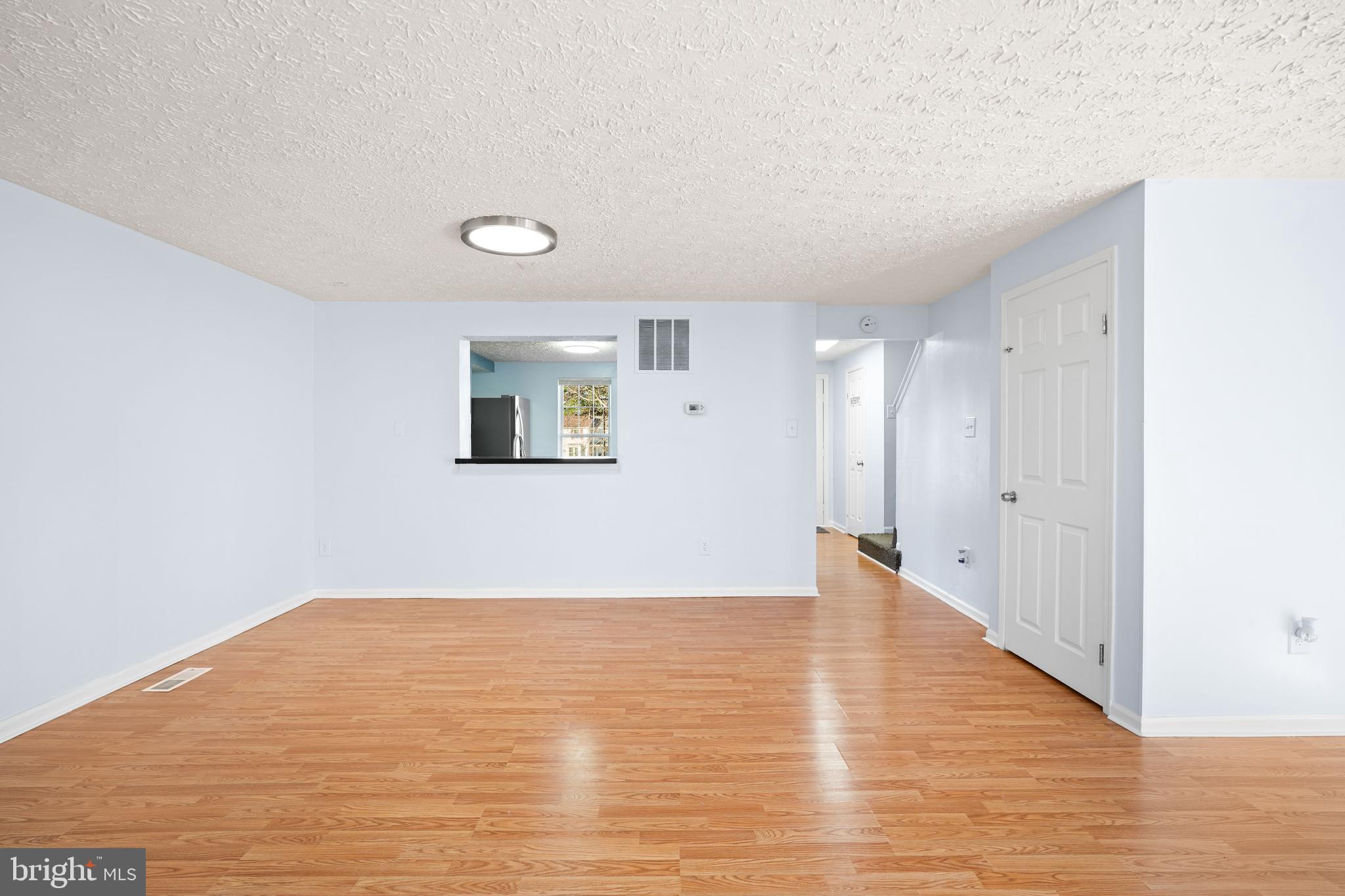 FAIRFAX - Residential