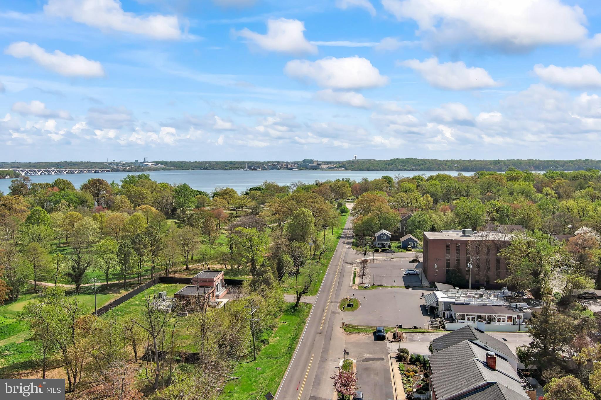 OLDE BELHAVEN TOWNE - Residential