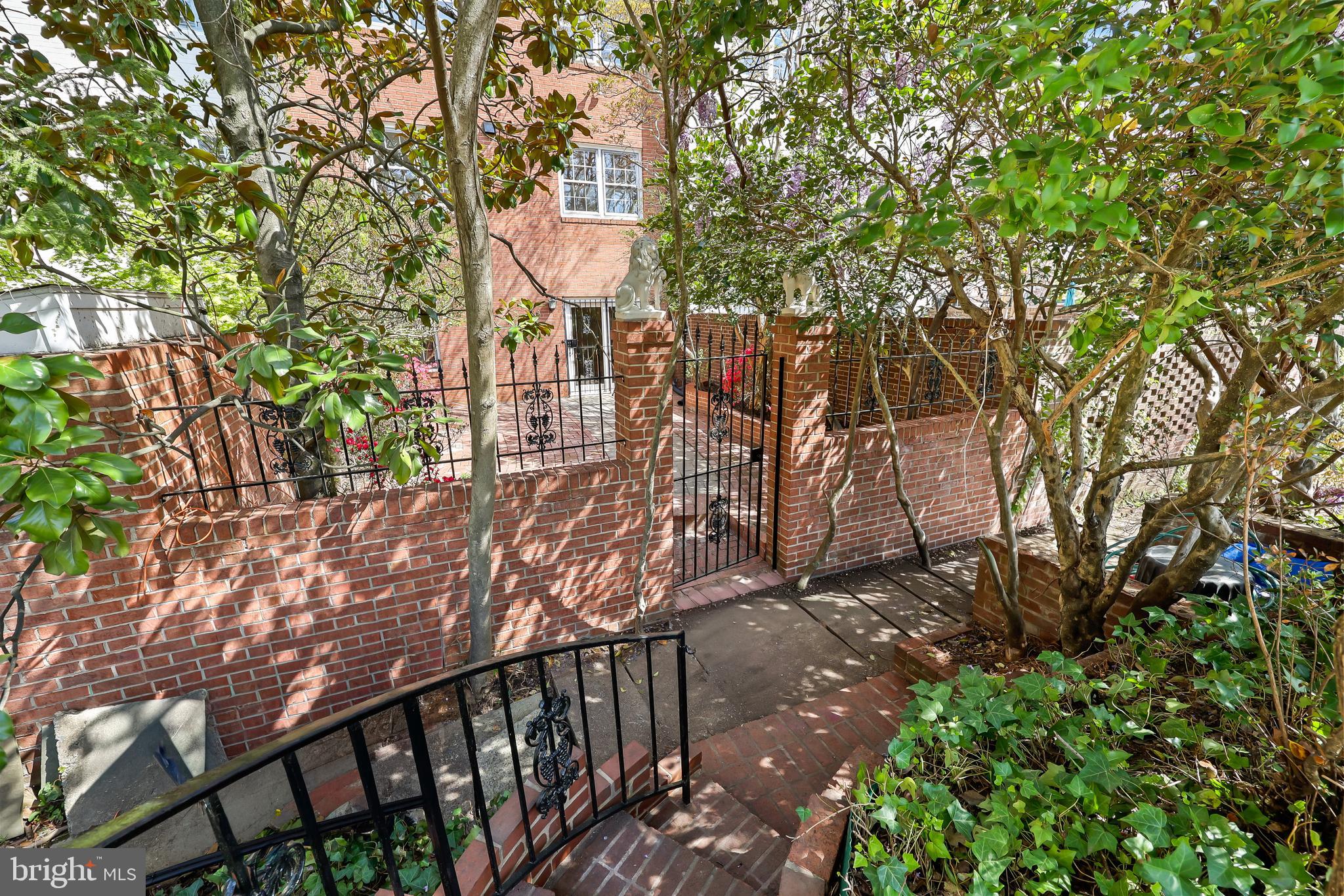 OLDE BELHAVEN TOWNE - Residential